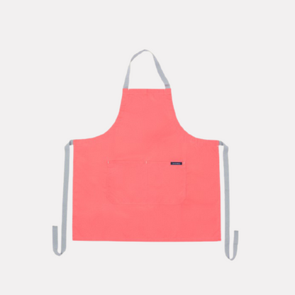 Lucio Verso Coral Classic Apron / مئزر كلاسيكي مرجاني من لوتشو ڤيرسو