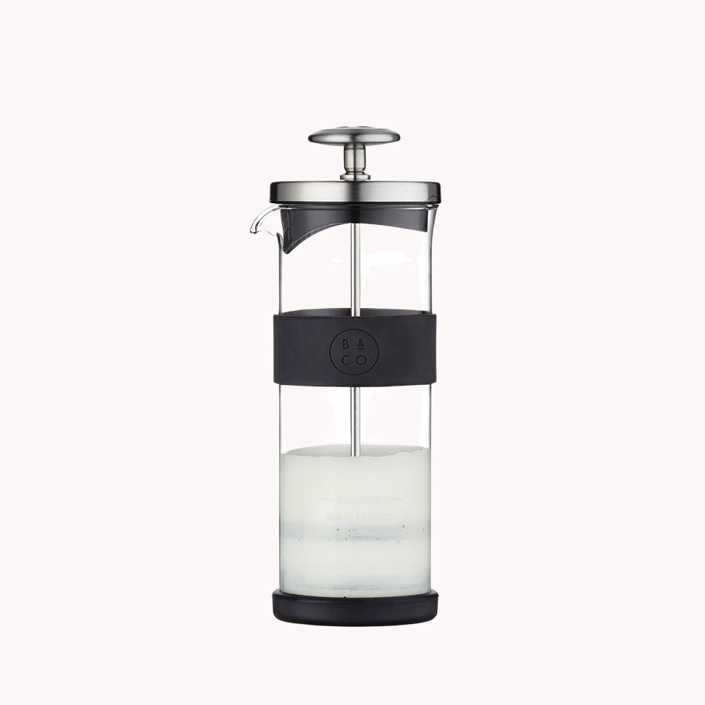 أداة يدوية لصنع رغوة الحليب مع قبضة سليكون من باريستا اند كو