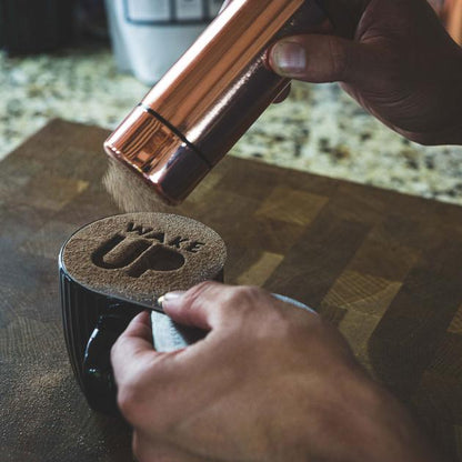 أداة رش بودرة الكاكاو من باريستا اند كو