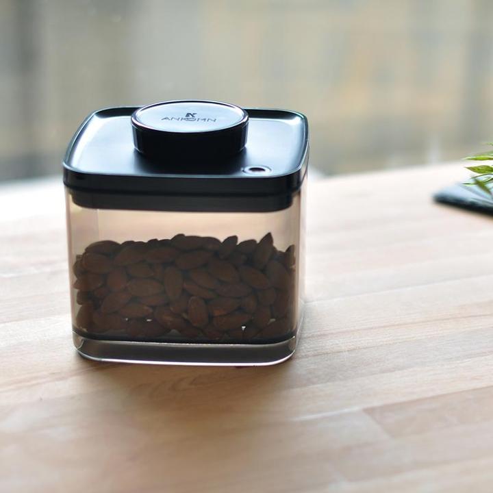 Turn-N-Seal Vacuum Storage Canister